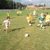 Kundebilde — barn på fotballtrening